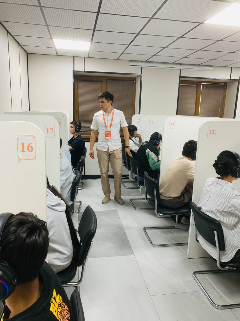CD IELTS va SAT Imtihon Xonasi